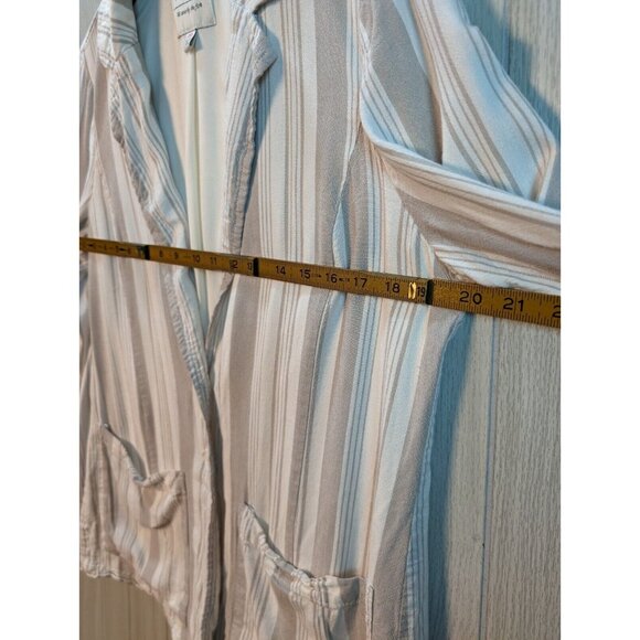 Torrid Blazer 00X Womens Linen Blend Striped Neutral Two Button Jacket W Pockets - Picture 4 of 6